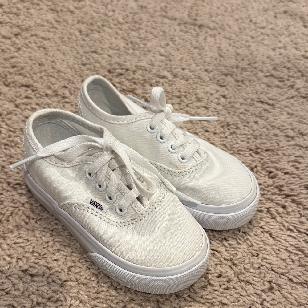 Toddler place up Vans